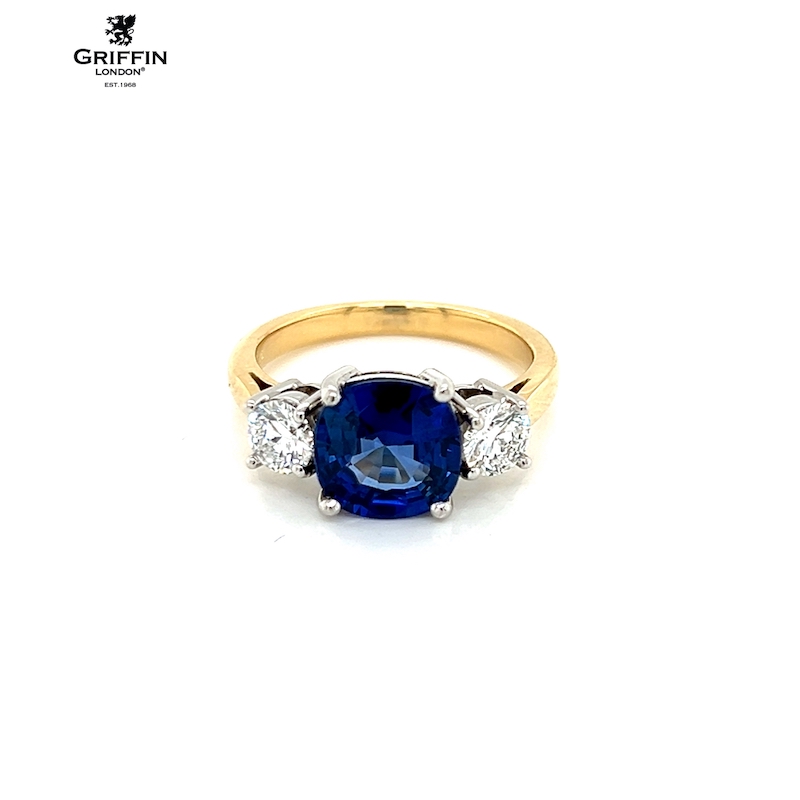 Customised Engagement Rings London | Bespoke & Handmade Designs gallery image 1